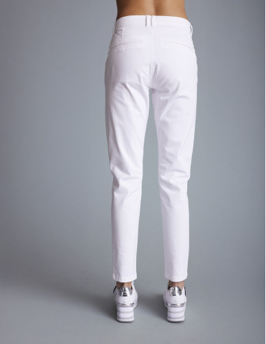 Pantalones blancos
