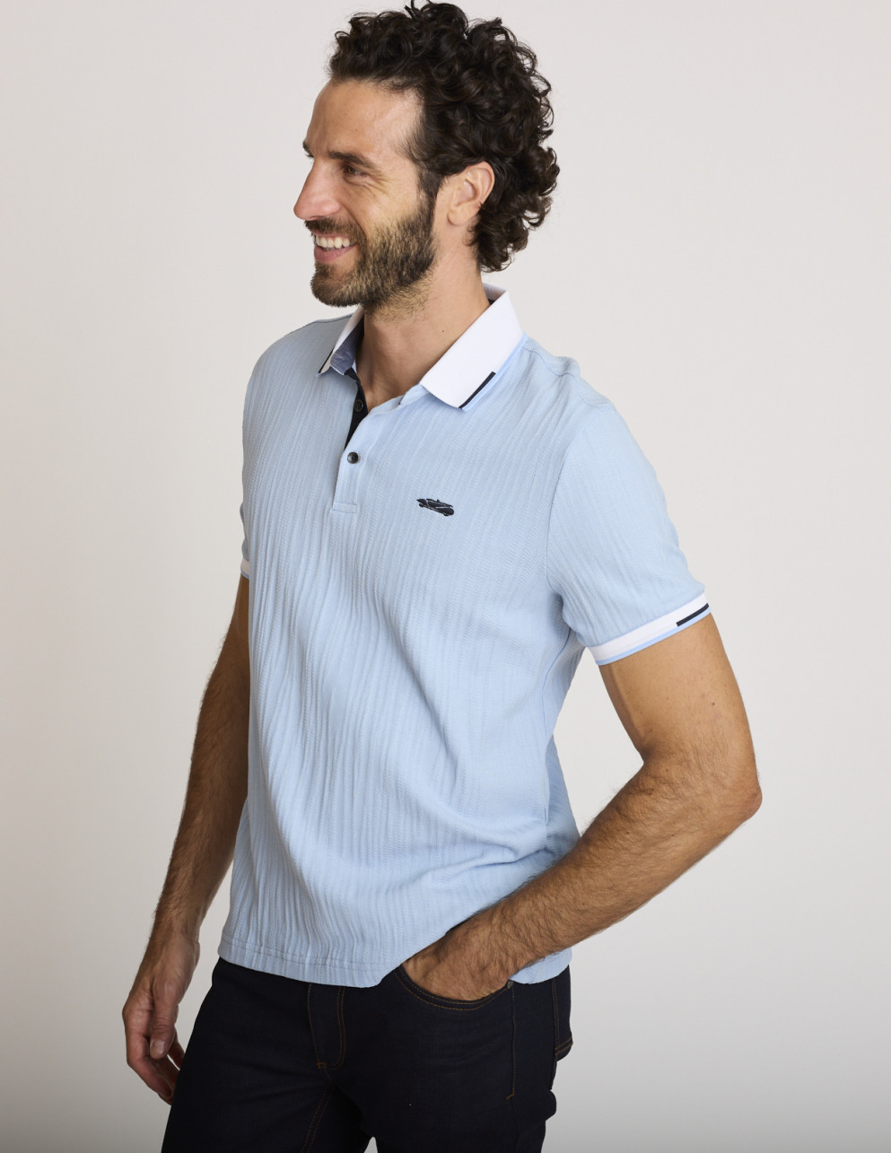 Polo de algodón texturizado...