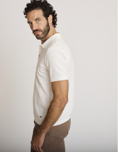 Polo de algodón texturizado blanco...