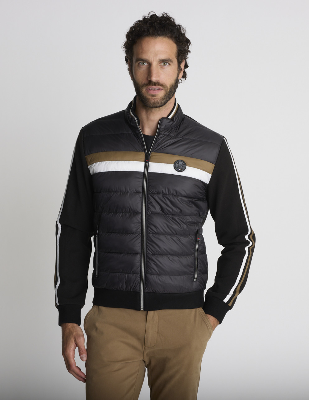 Gilet zippé matelassé noir...