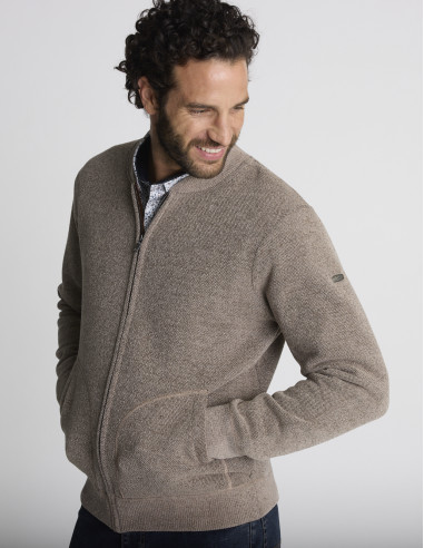 Gilet zippé écru texturé GARDEFOU
