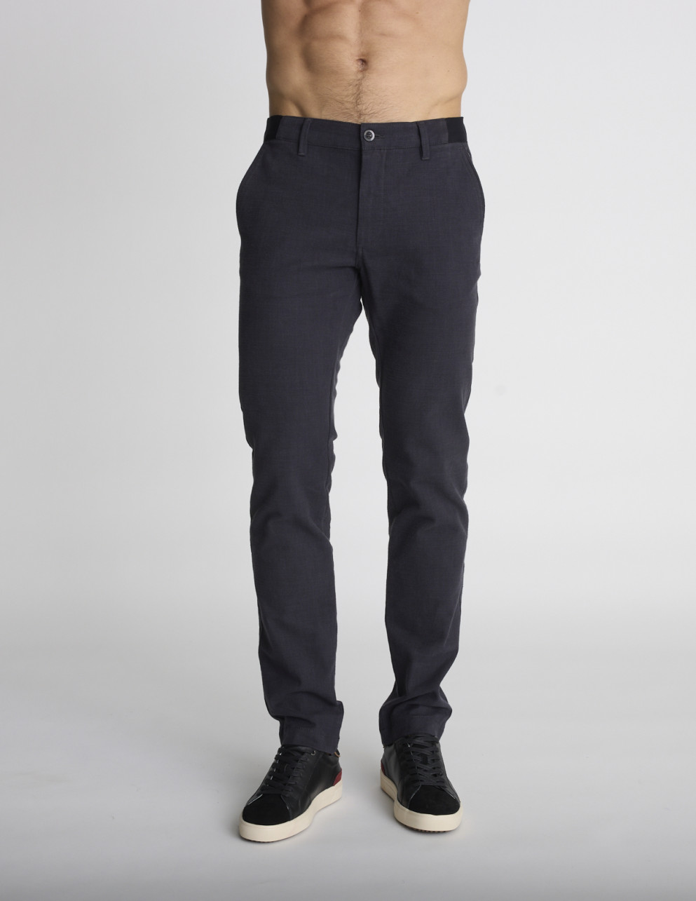 Pantalon chino bleu marine...
